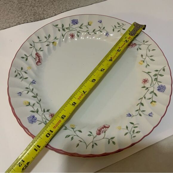 2 Johnson Brothers Summer Chintz Dinner Plates Pink Flower Ridged Border England - Picture 7 of 10